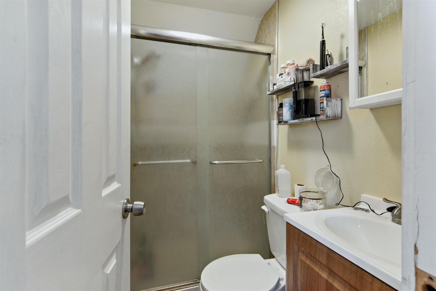 312 W Main St, Turlock, CA 95380