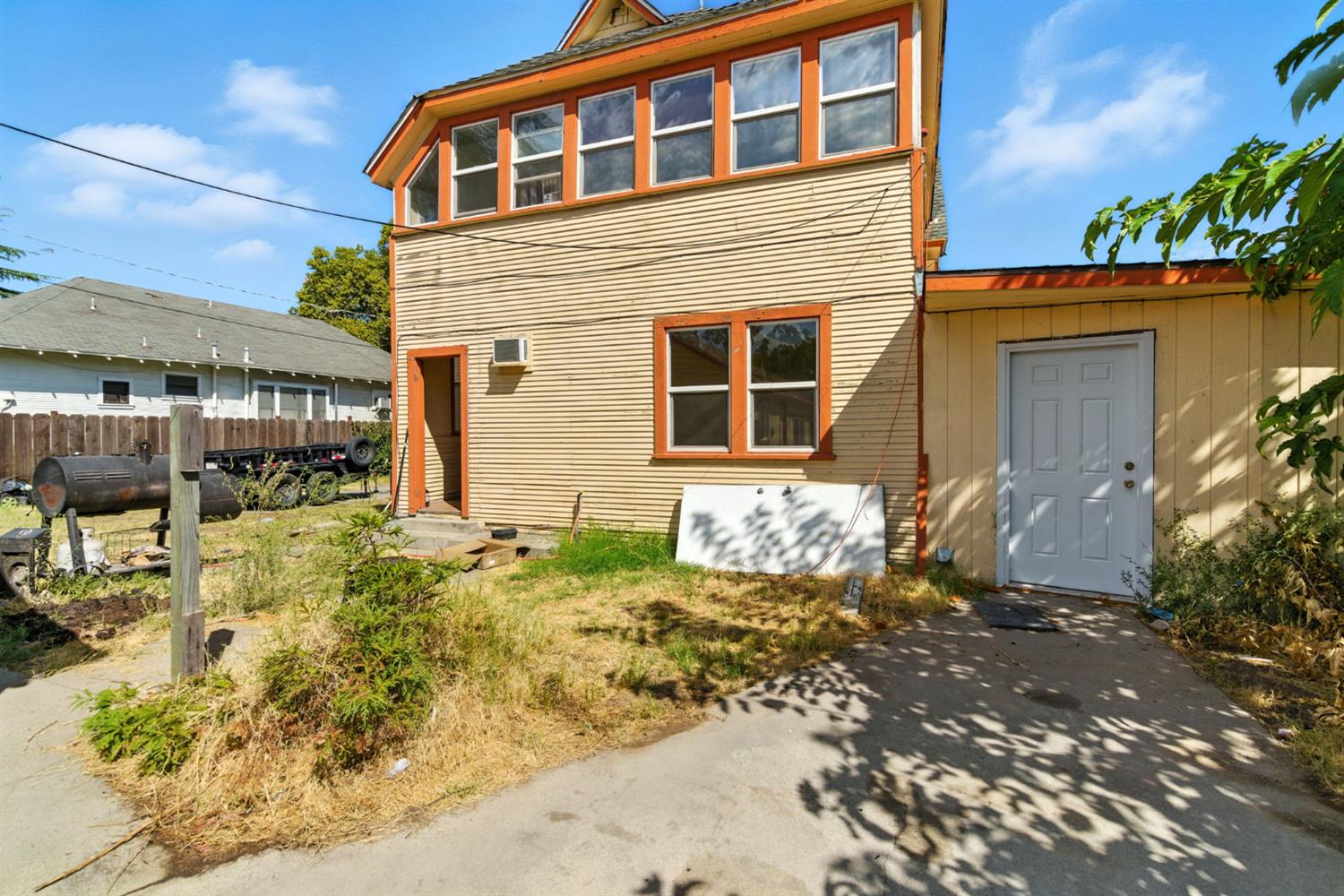 312 W Main St, Turlock, CA 95380