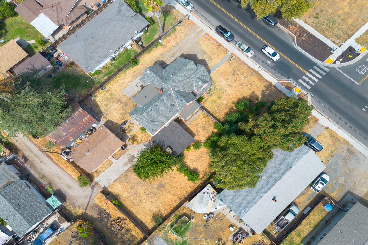 312 W Main St, Turlock, CA 95380