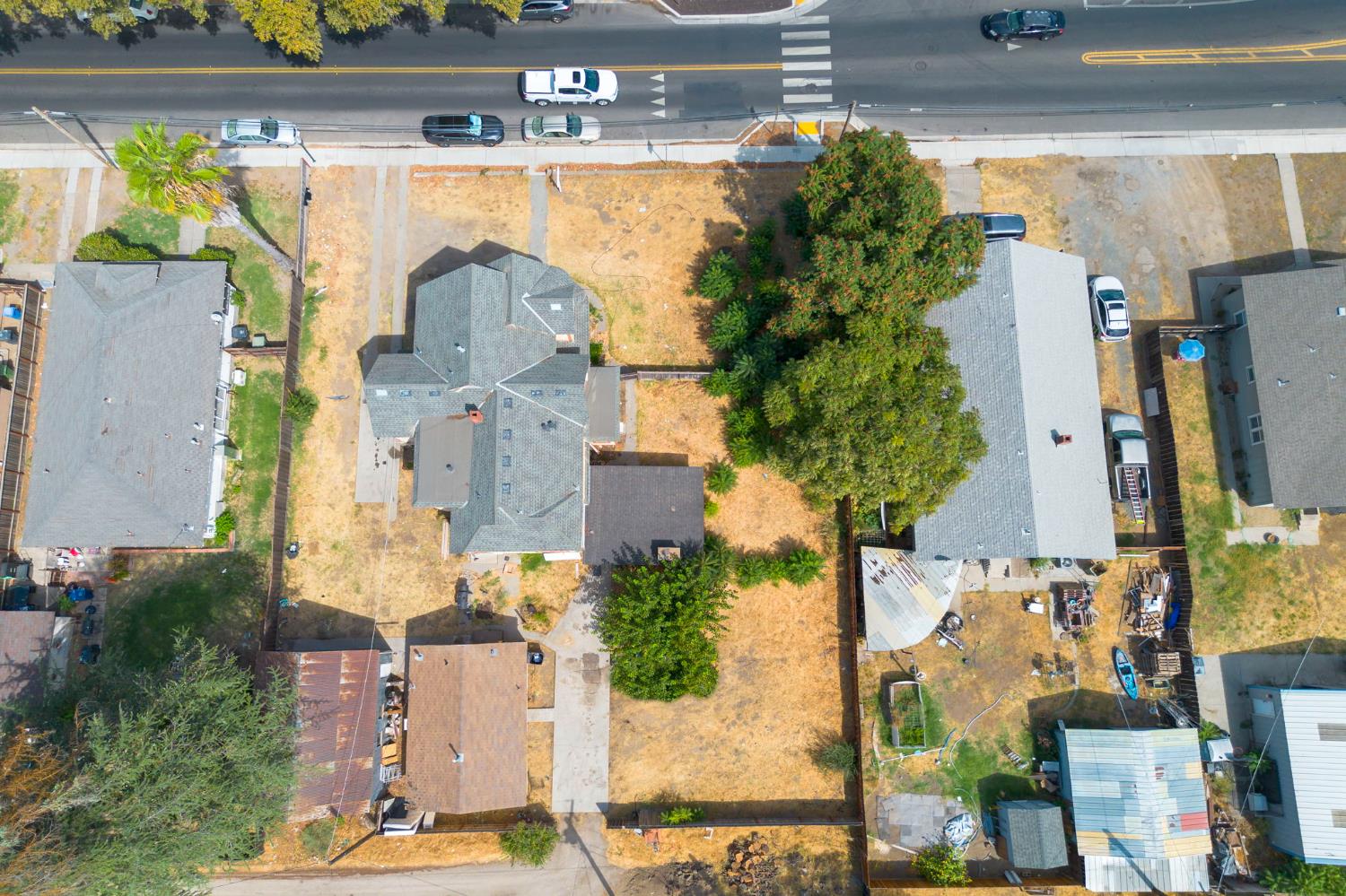 312 W Main St, Turlock, CA 95380