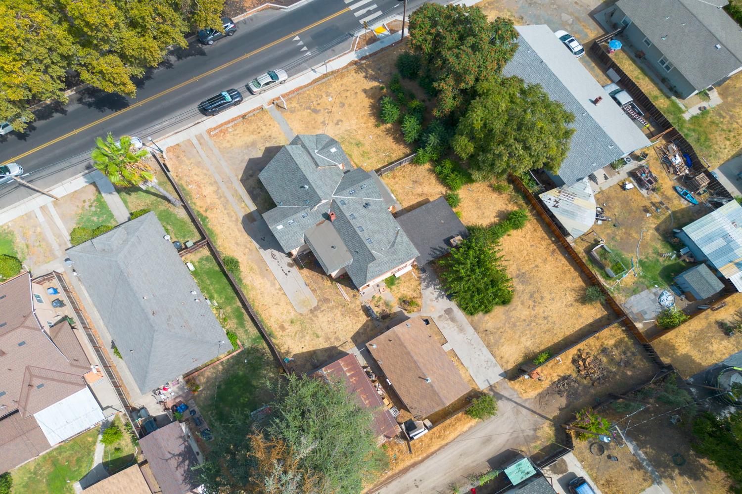 312 W Main St, Turlock, CA 95380