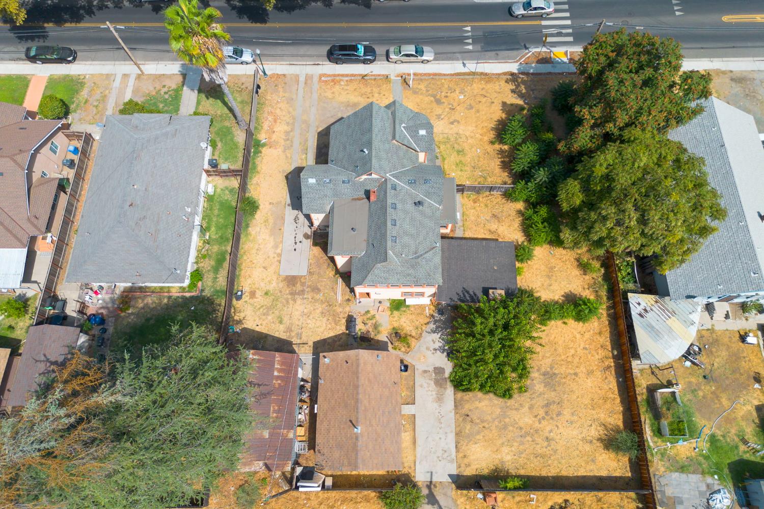 312 W Main St, Turlock, CA 95380