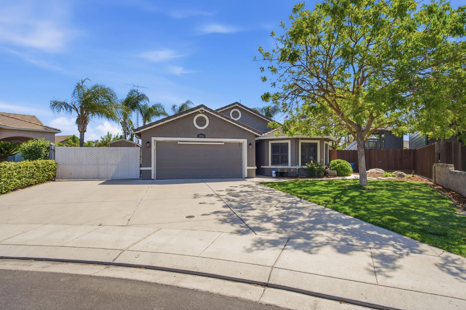 7424 Deforest Ct, Hughson, CA 95326