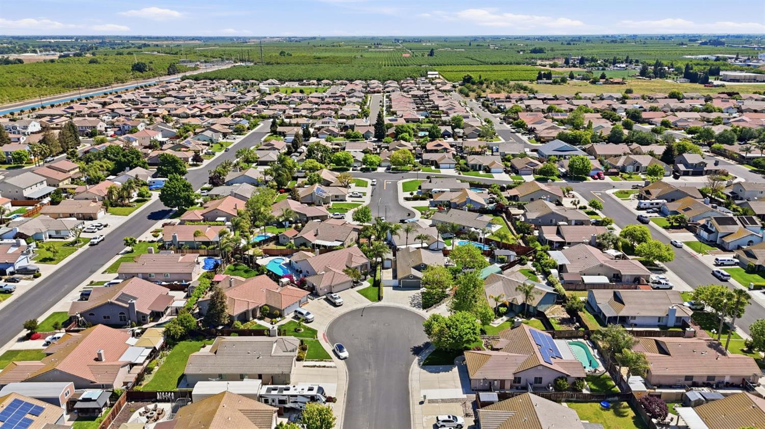 7424 Deforest Ct, Hughson, CA 95326