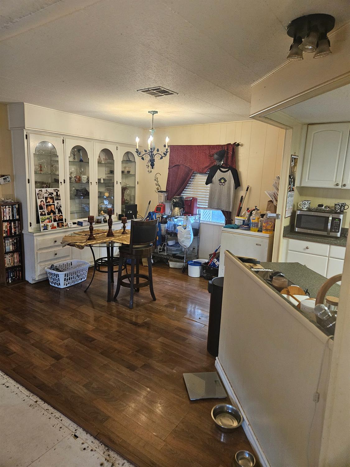 43 Clipper Ln, Modesto, CA 95356