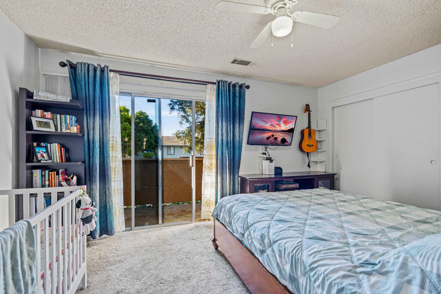 4009 Dale Rd #E, Modesto, CA 95356