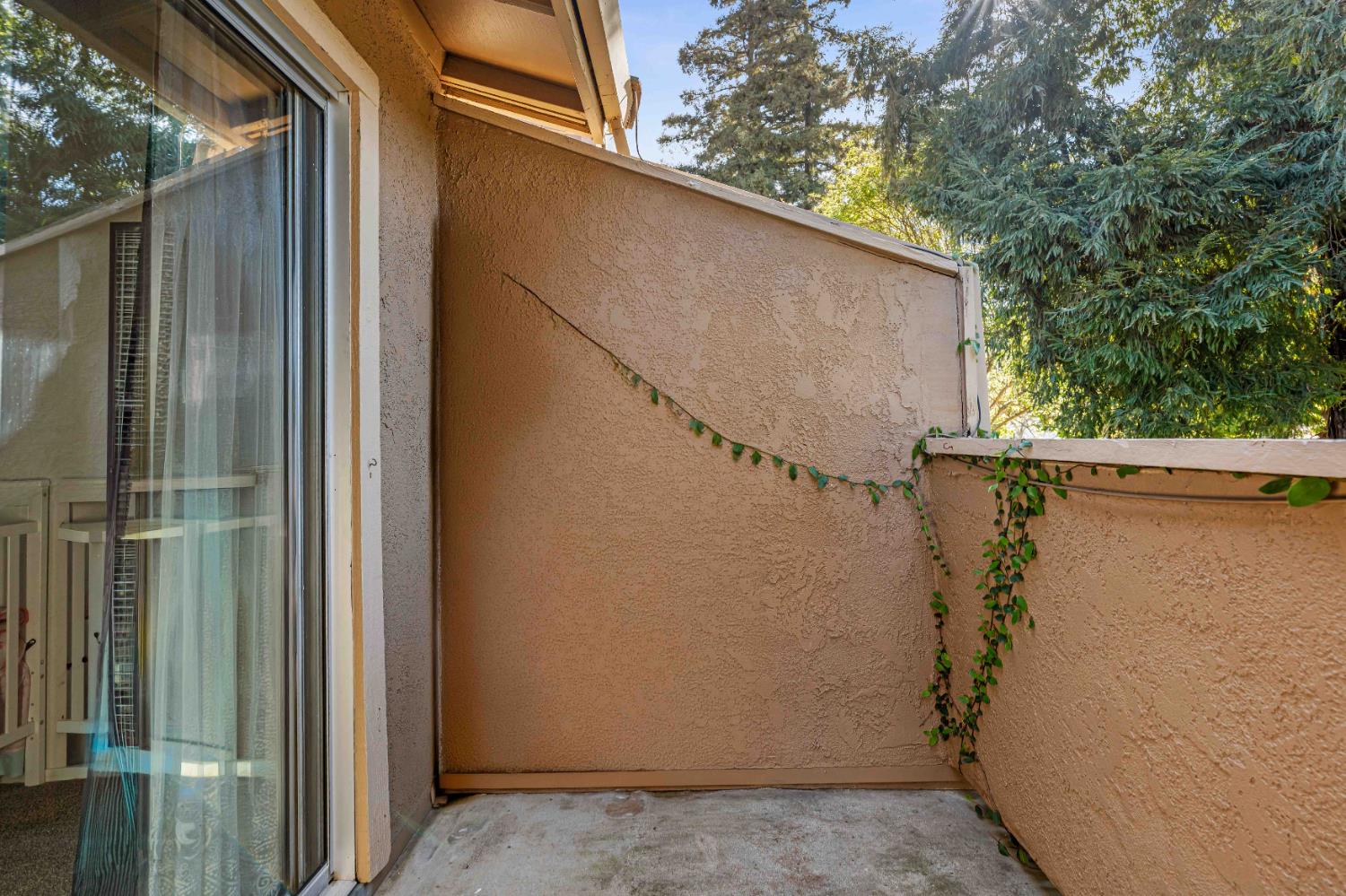 4009 Dale Rd #E, Modesto, CA 95356