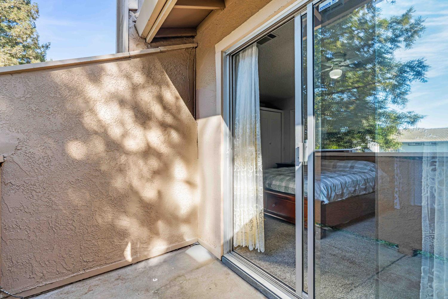 4009 Dale Rd #E, Modesto, CA 95356