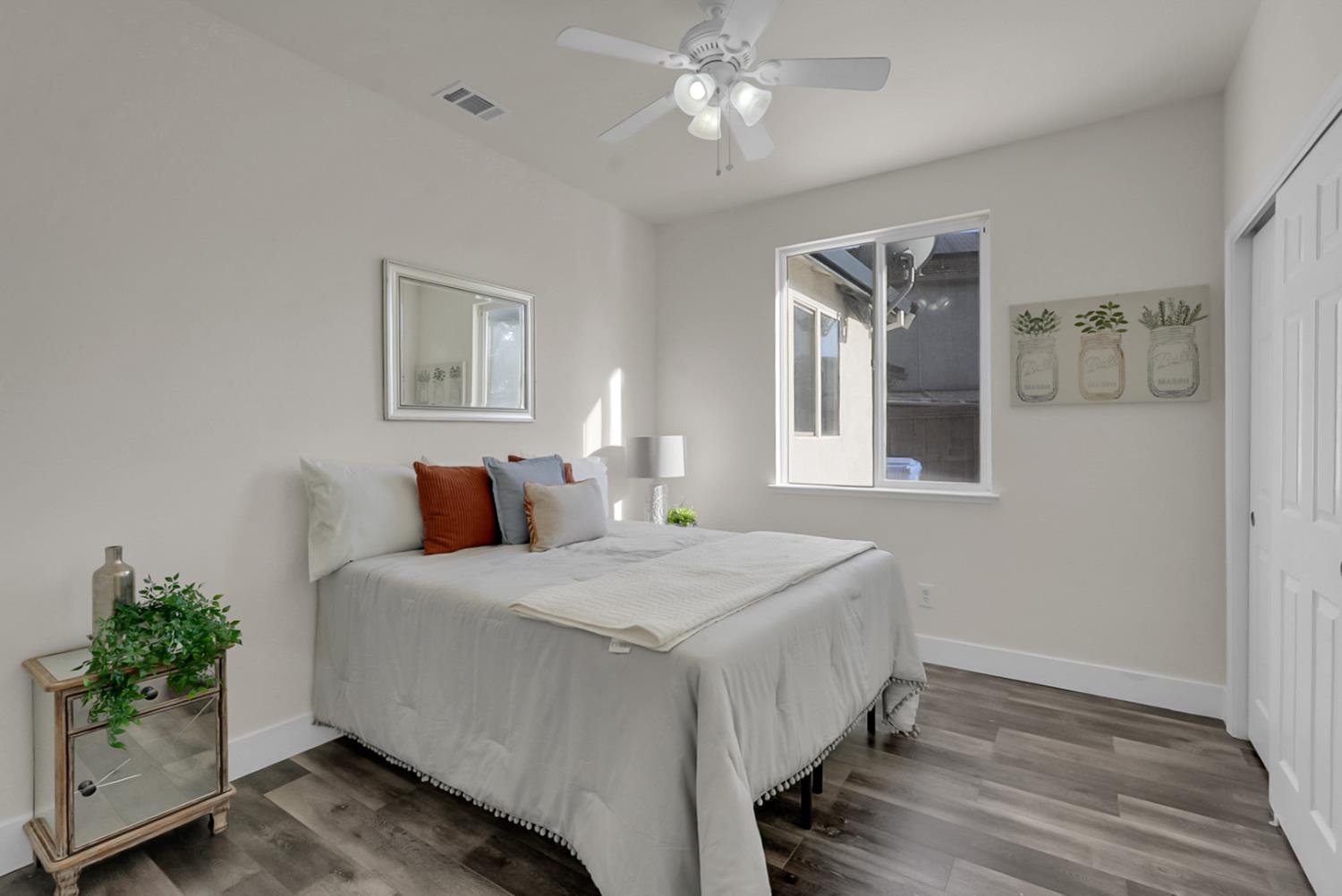 1543 Garold Ln, Manteca, CA 95337