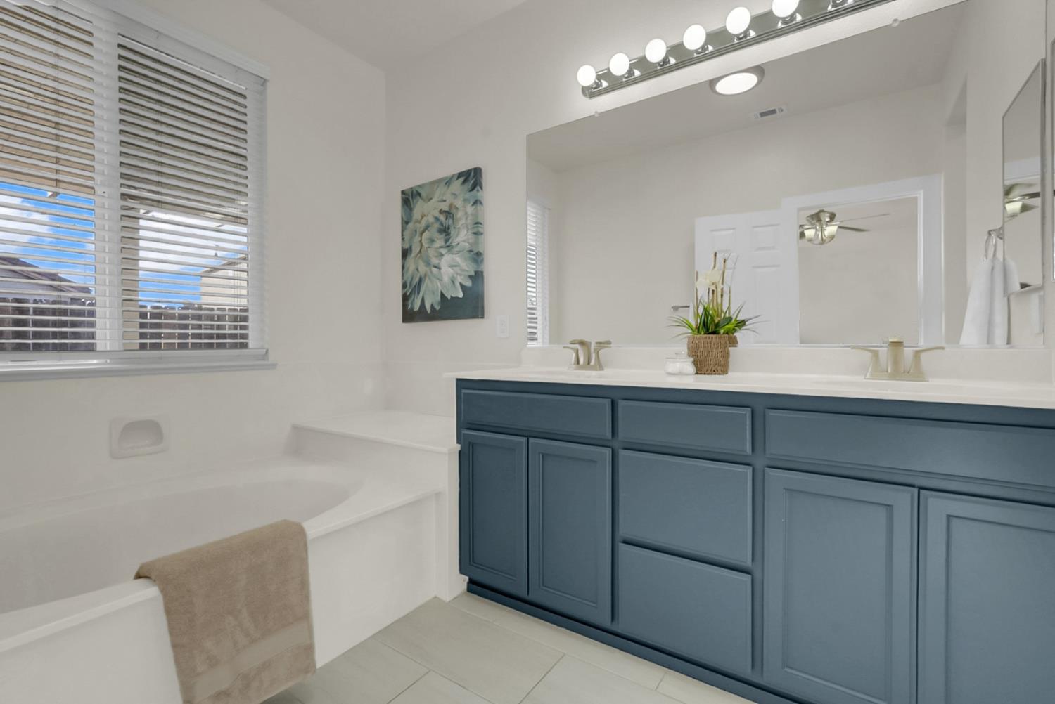 1543 Garold Ln, Manteca, CA 95337