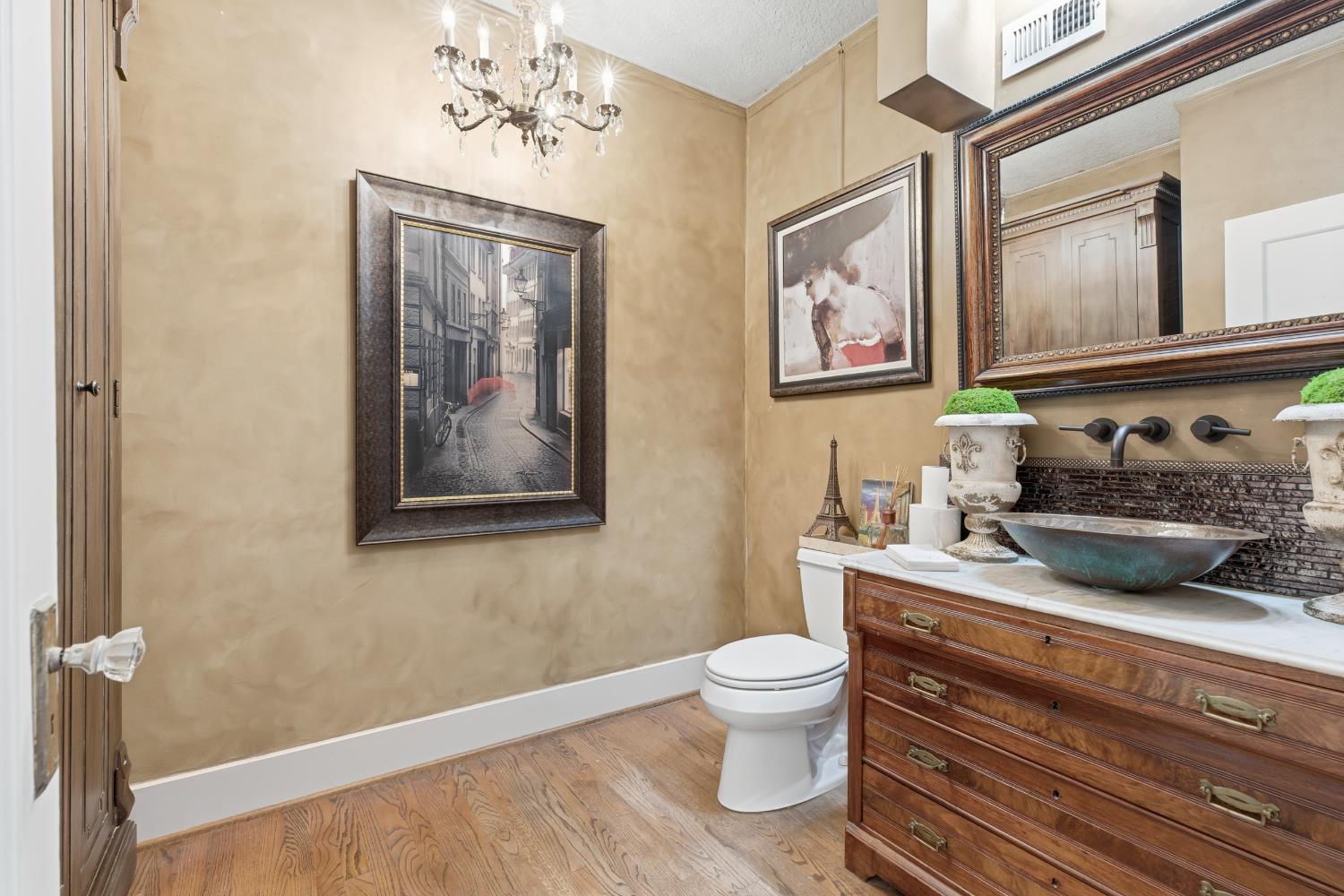 604 Magnolia Ave, Modesto, CA 95354