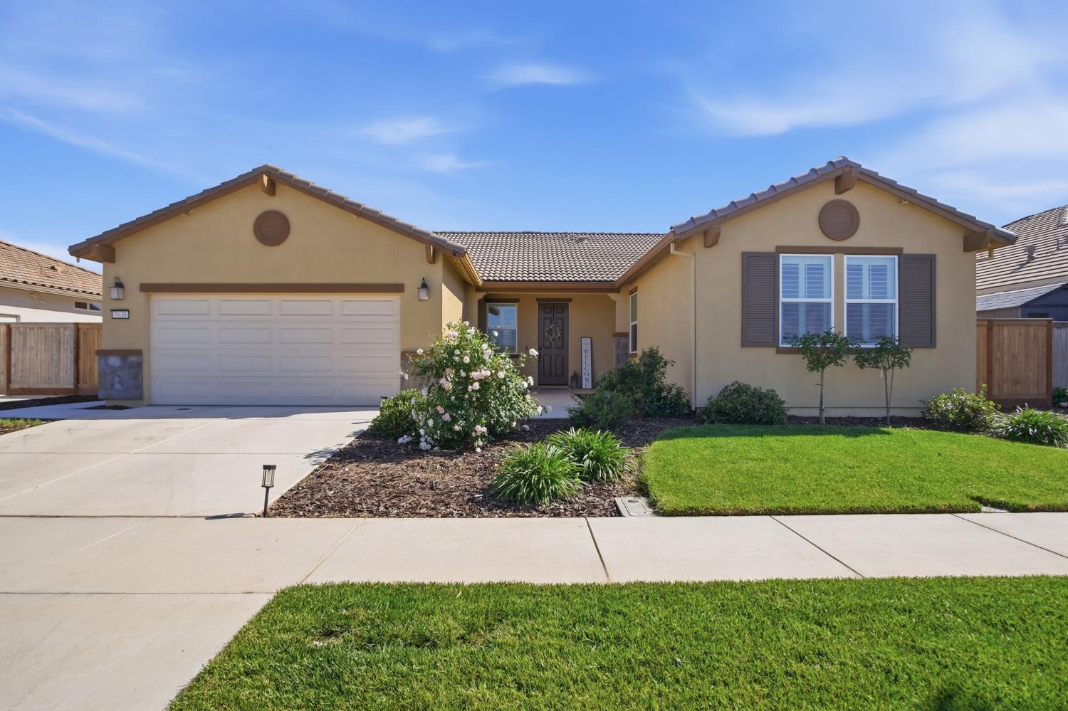 7630 Path Dr, Hughson, CA 95326