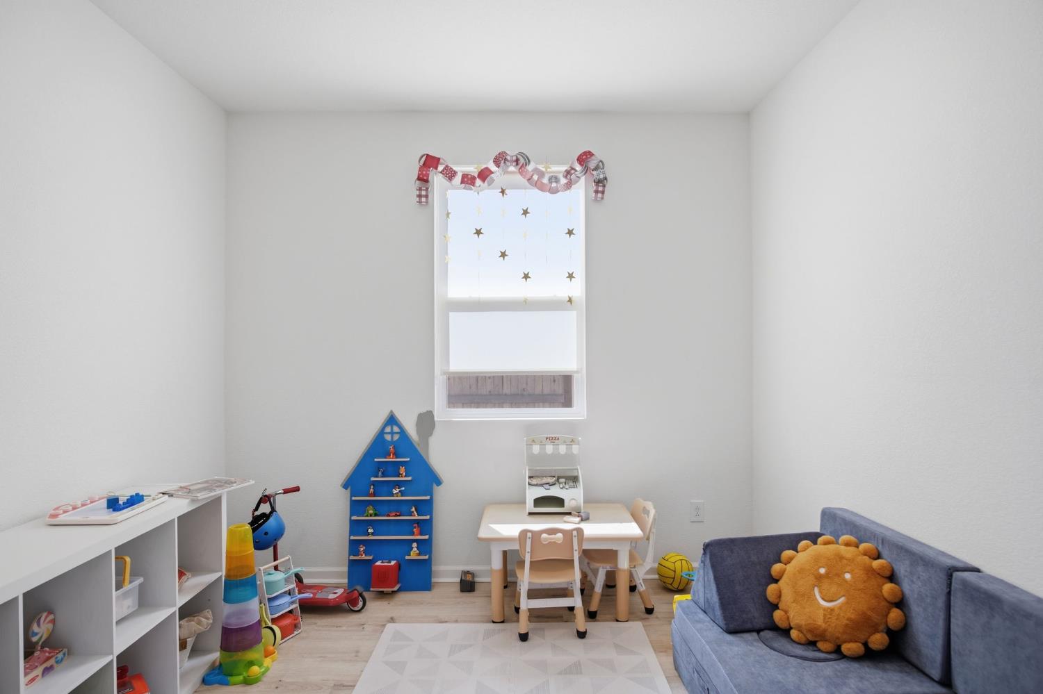 7630 Path Dr, Hughson, CA 95326