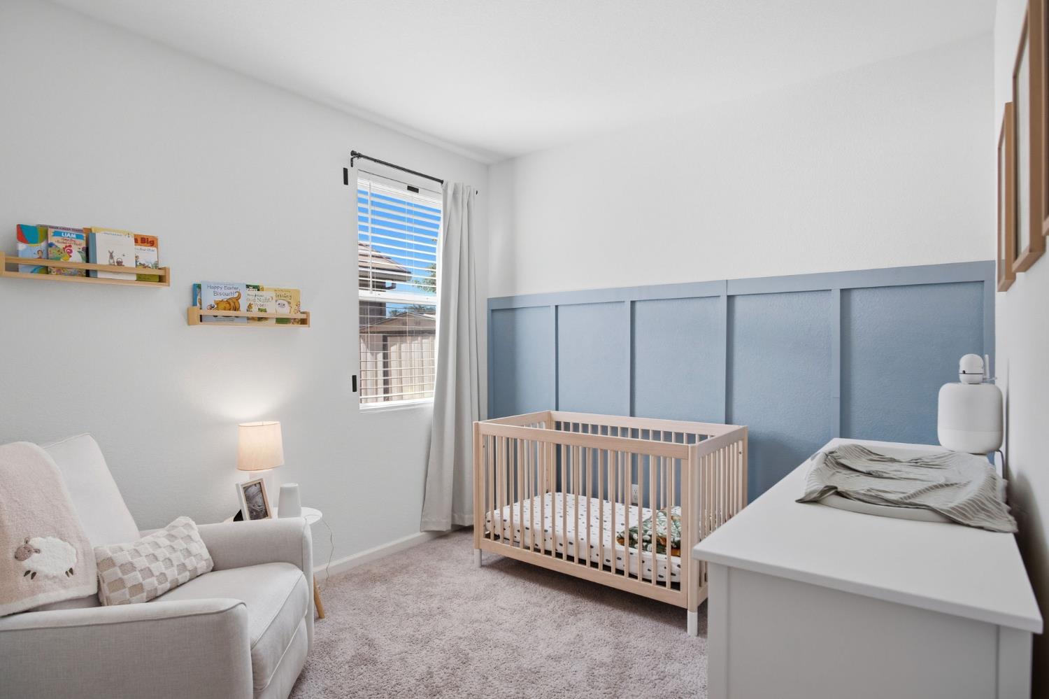 7630 Path Dr, Hughson, CA 95326