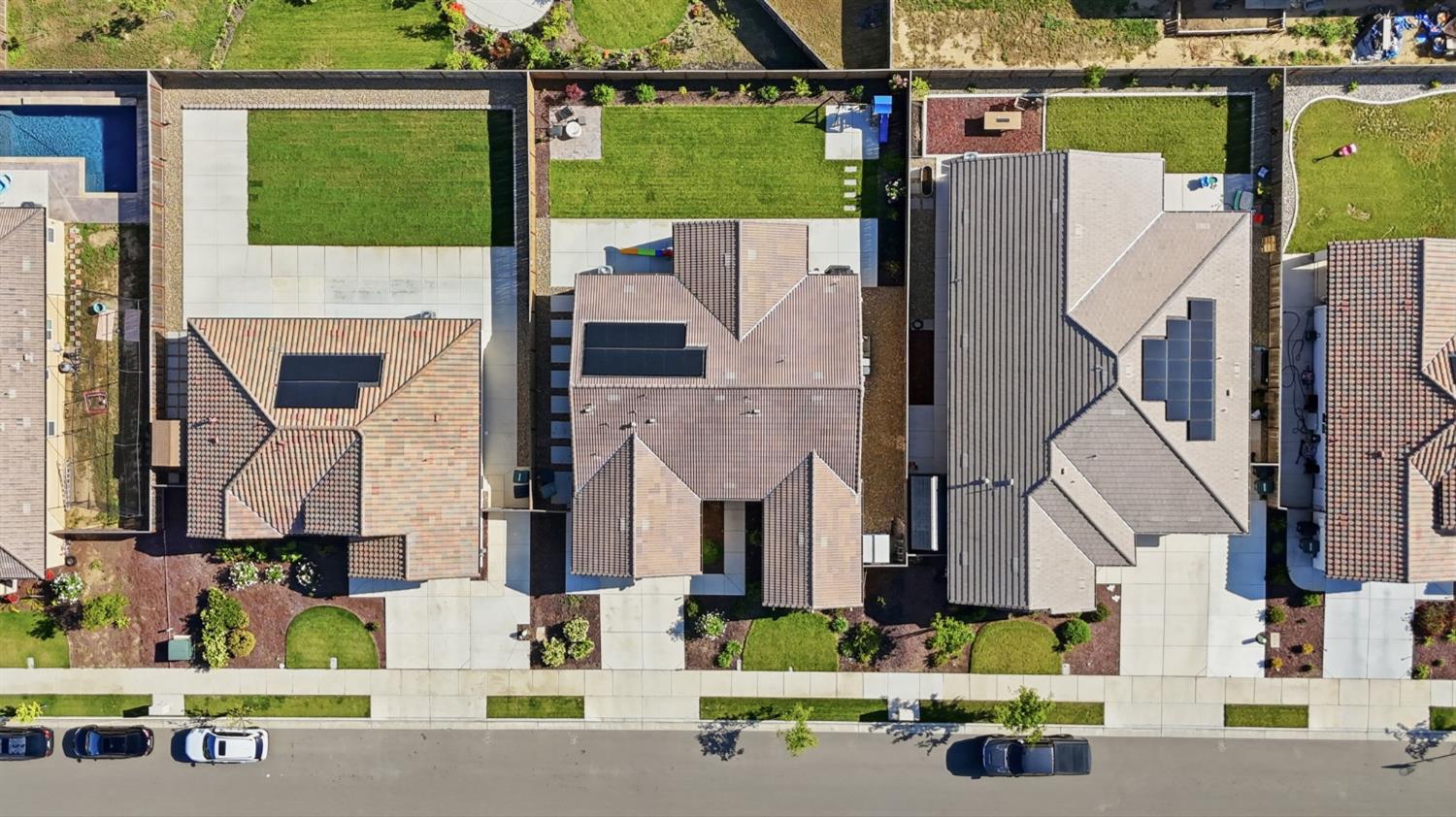 7630 Path Dr, Hughson, CA 95326