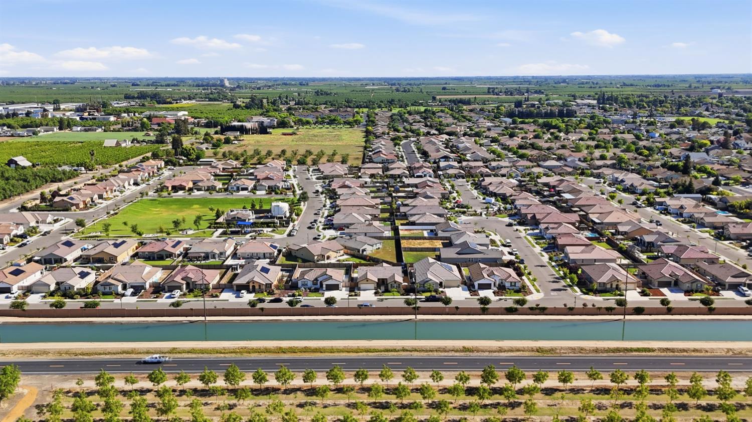 7630 Path Dr, Hughson, CA 95326