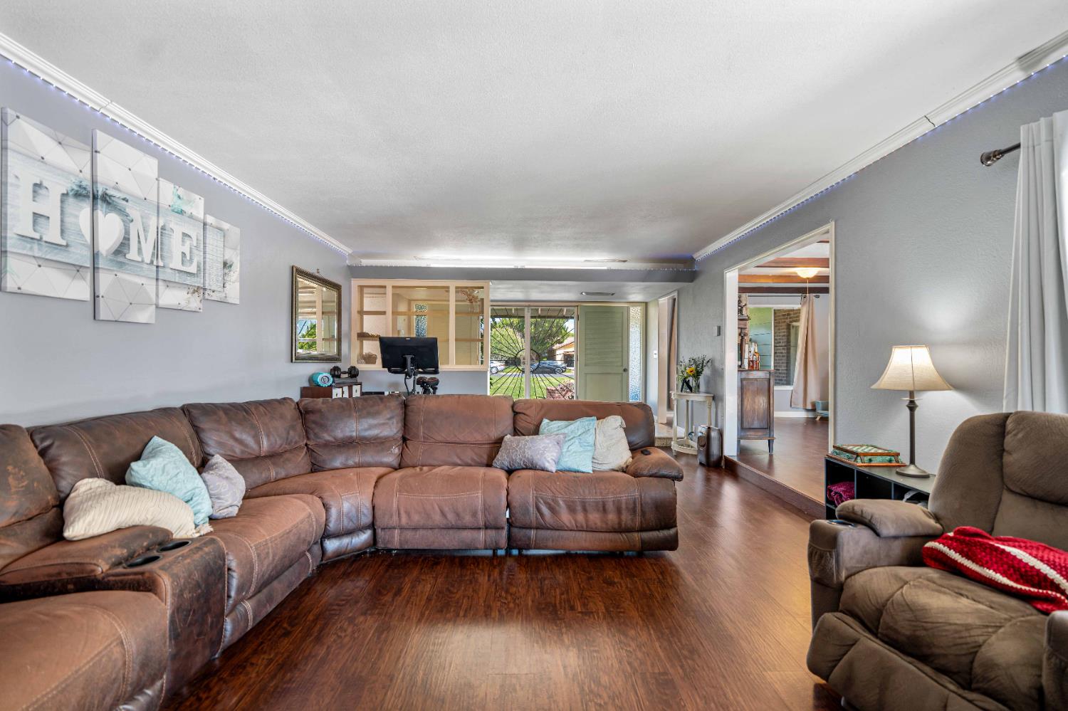 1409 Payne Ave, Modesto, CA 95351