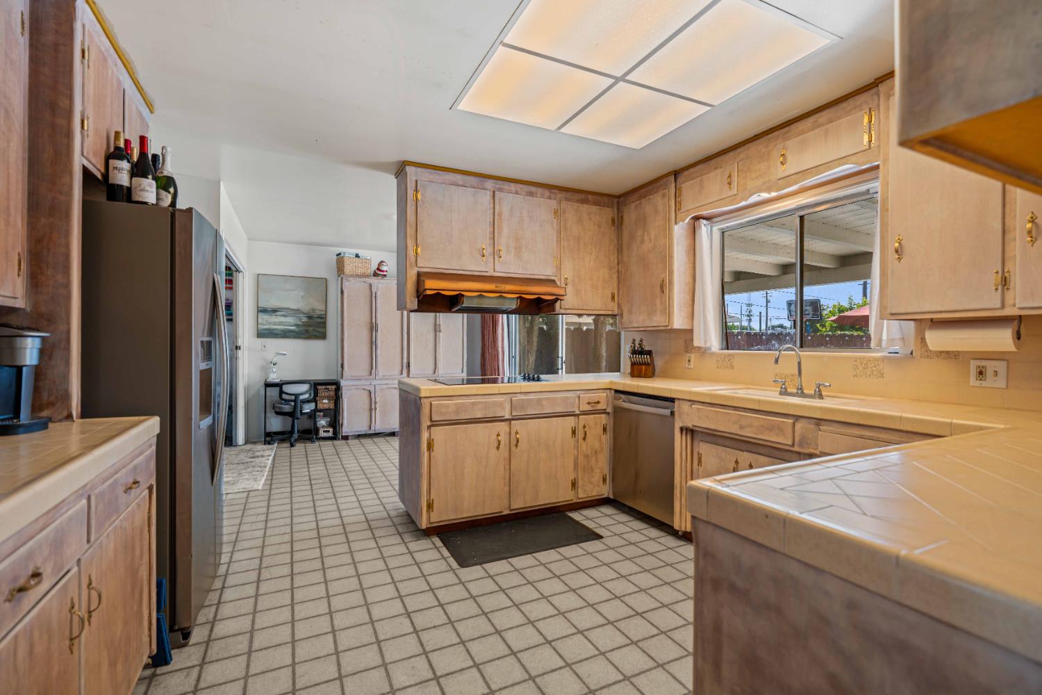 1409 Payne Ave, Modesto, CA 95351