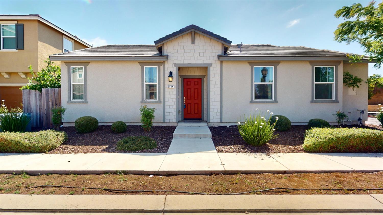 2904 Dillon Ln, Merced, CA 95348