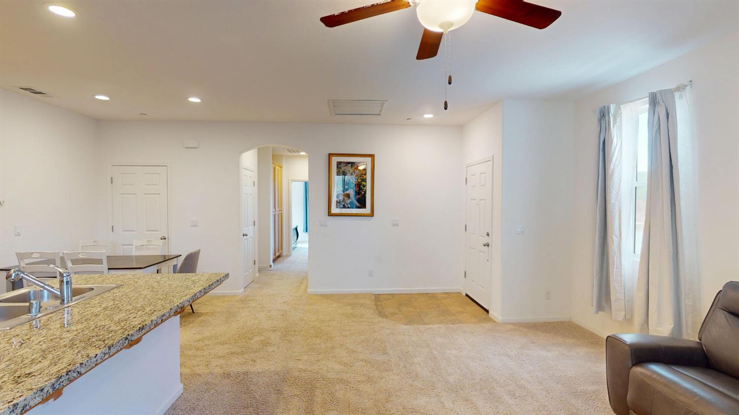 2904 Dillon Ln, Merced, CA 95348