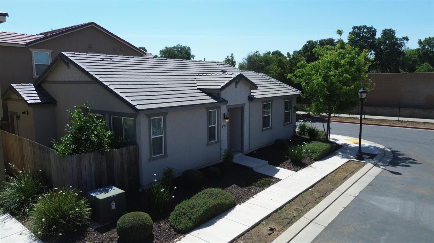 2904 Dillon Ln, Merced, CA 95348