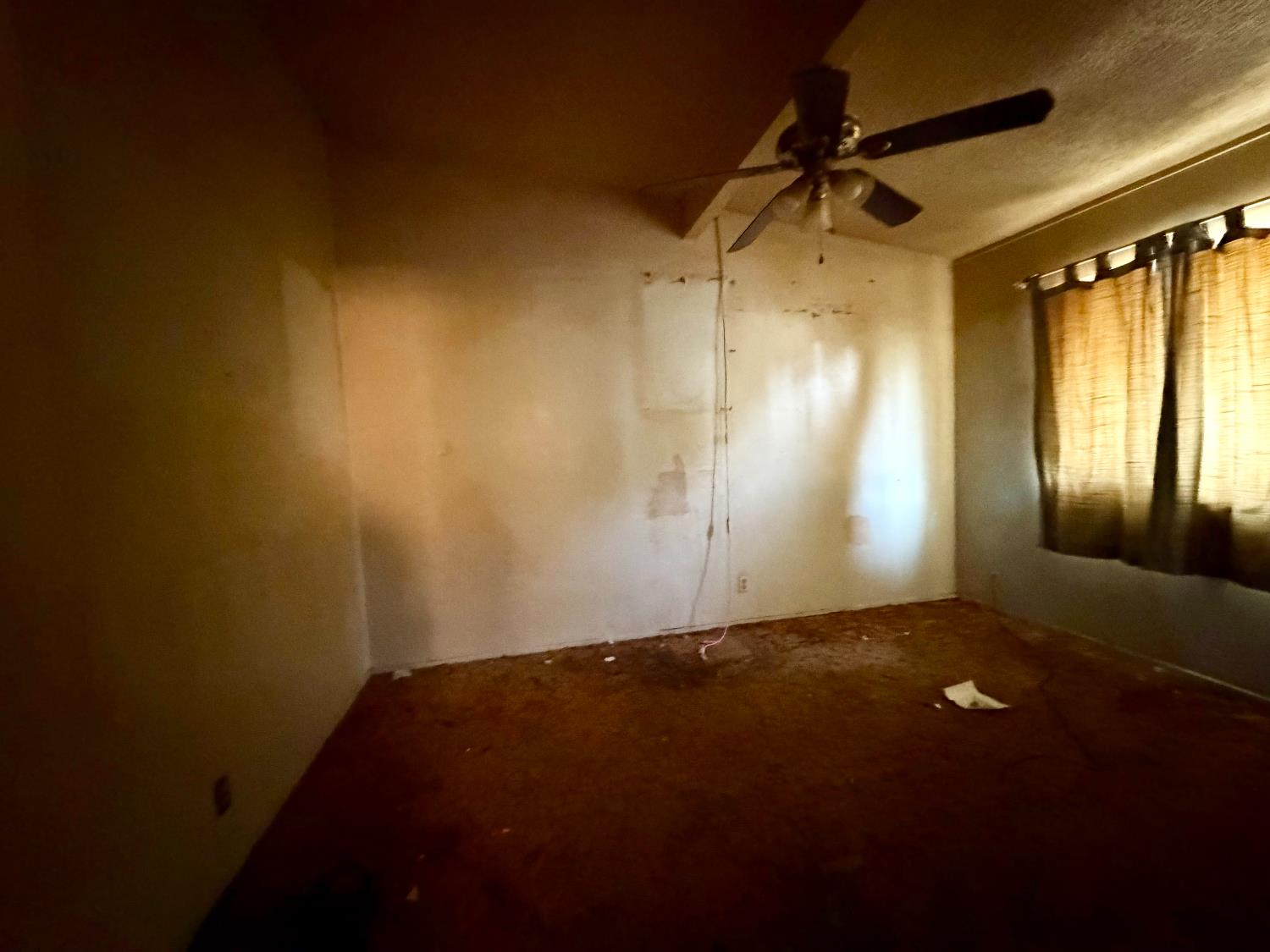 1806 Teresa St, Modesto, CA 95350