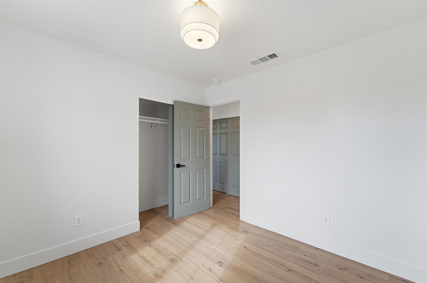 6307 Chief Tucker Ave, Riverbank, CA 95367