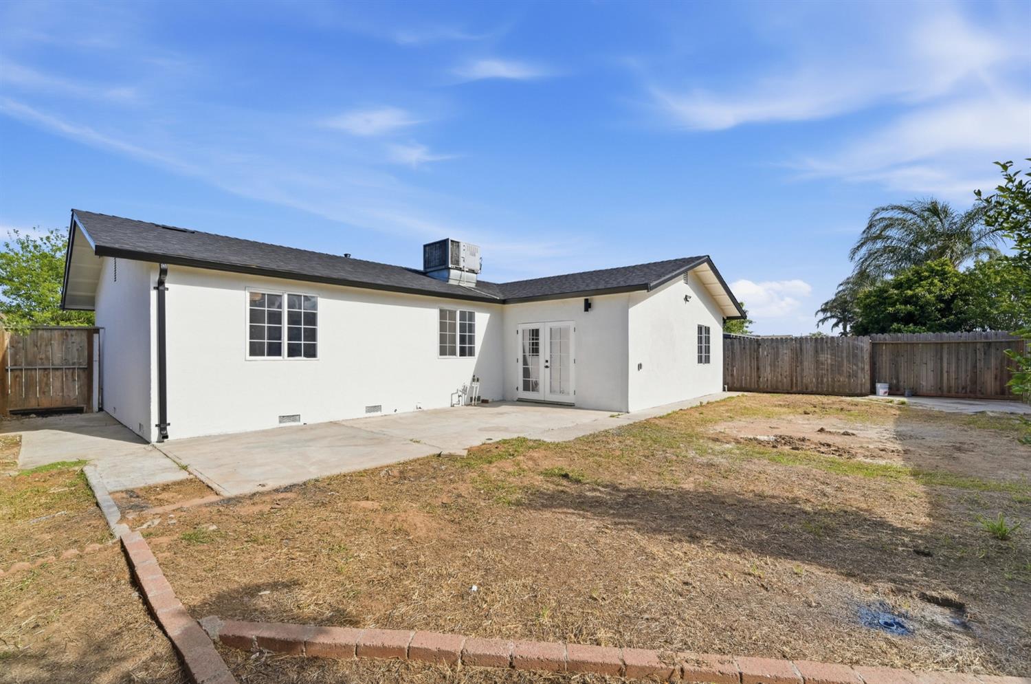 6307 Chief Tucker Ave, Riverbank, CA 95367