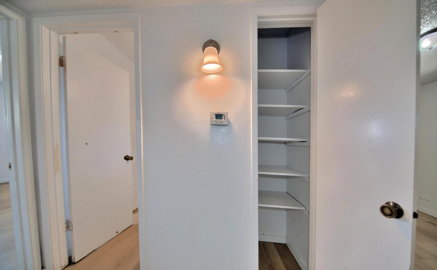 4002 E Dakota Ave, Fresno, CA 93726