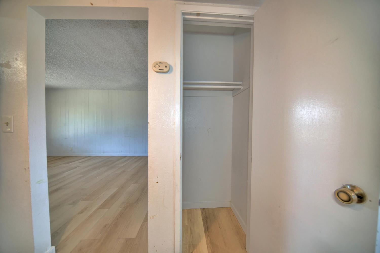 4002 E Dakota Ave, Fresno, CA 93726