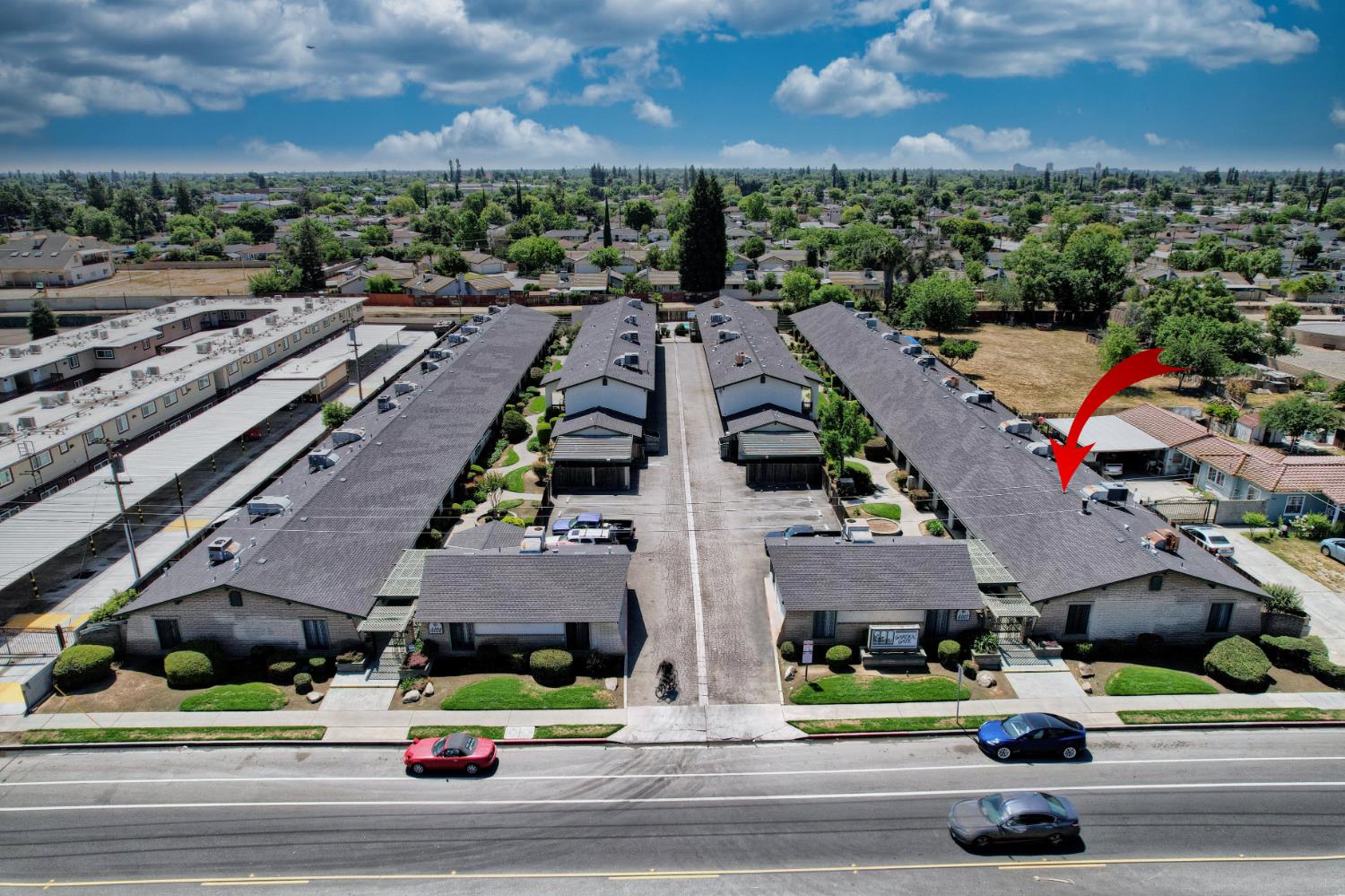 4002 E Dakota Ave, Fresno, CA 93726