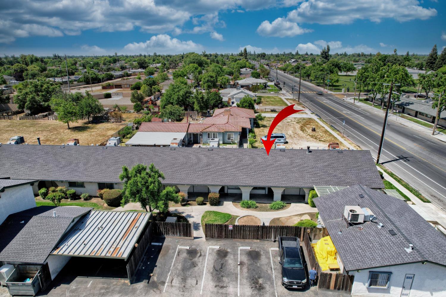 4002 E Dakota Ave, Fresno, CA 93726