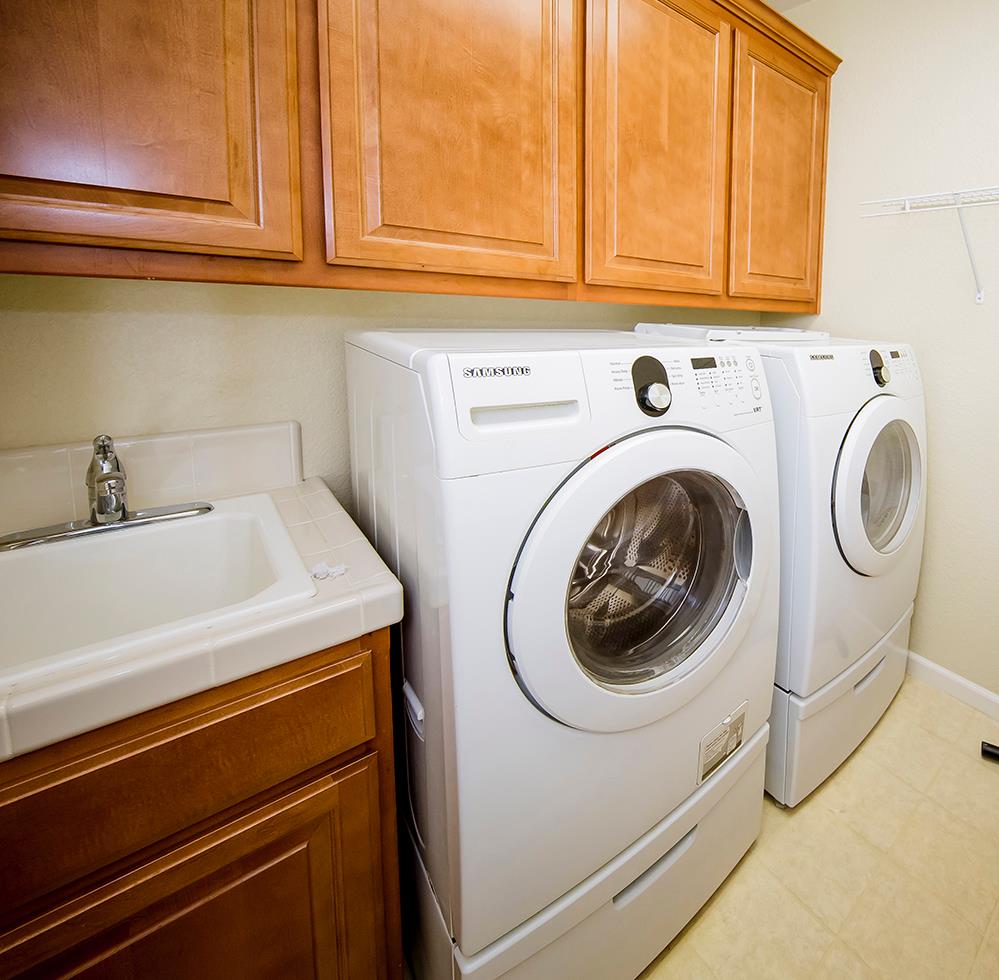 4076 St Remy Ct, Merced, CA 95348