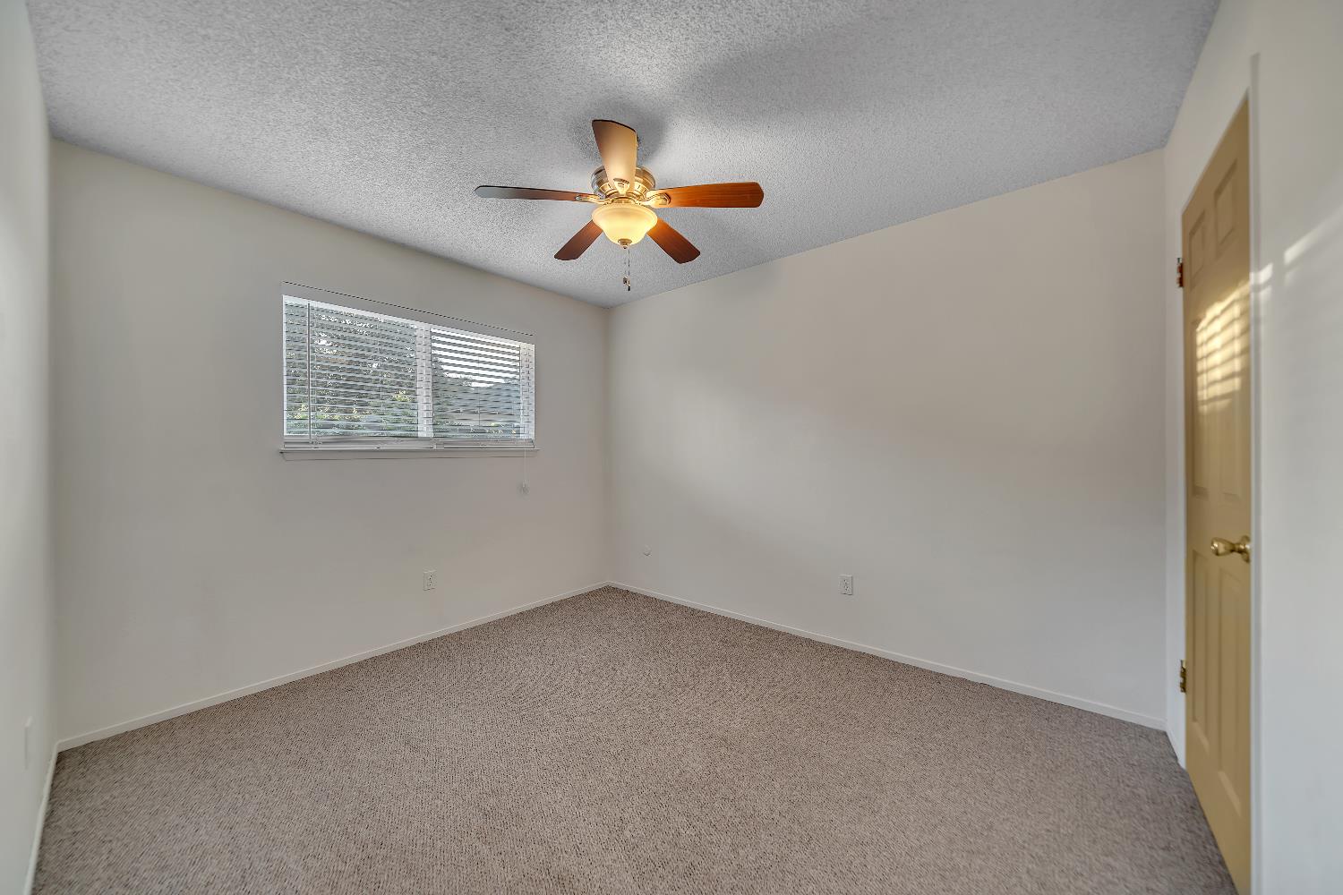 2313 San Rafael Ave, Modesto, CA 95355