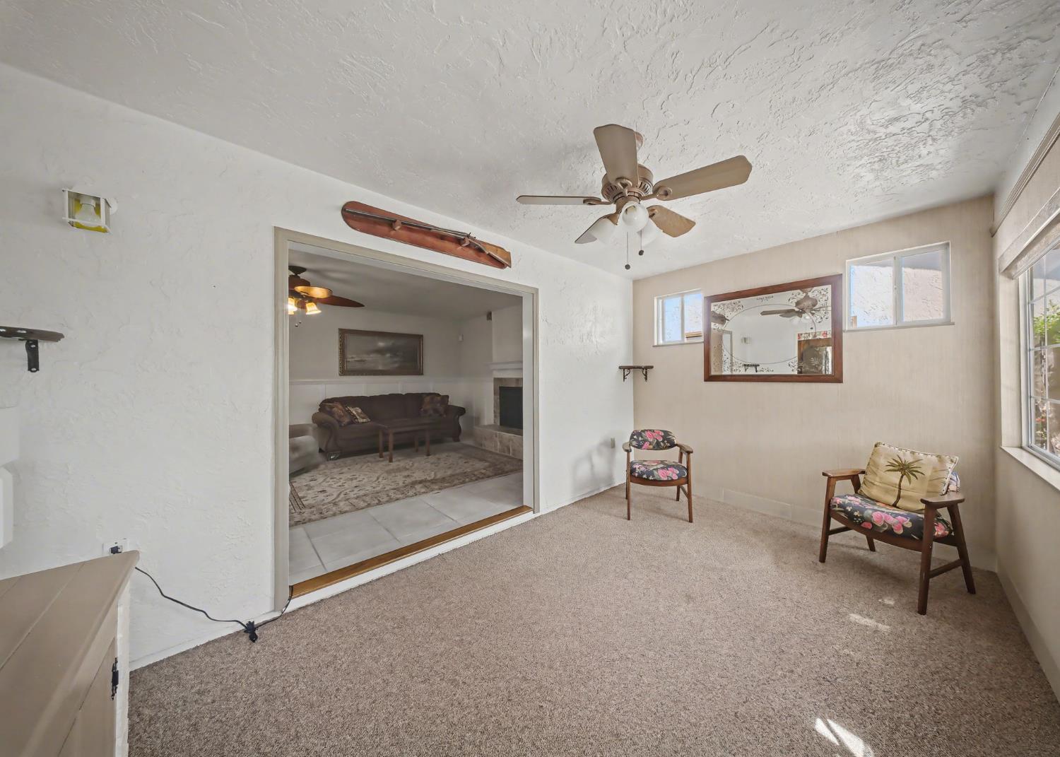 1252 Sterling Pl, Manteca, CA 95336