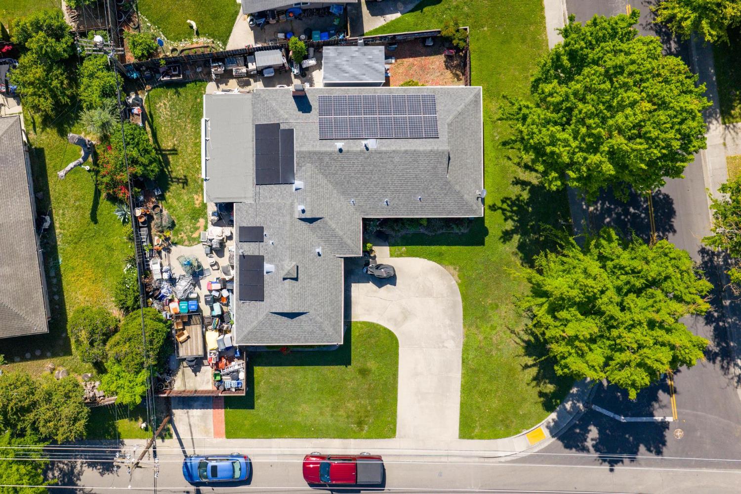 6505 N Alexandria Pl, Manteca, CA 95207