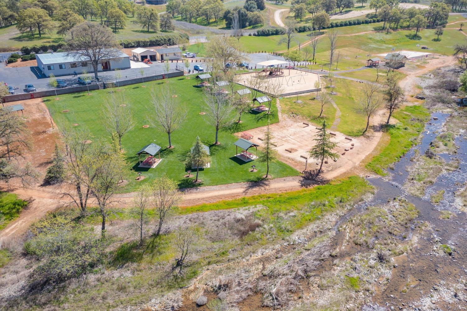 4740 Lakeshore Dr, Copperopolis, CA 95228