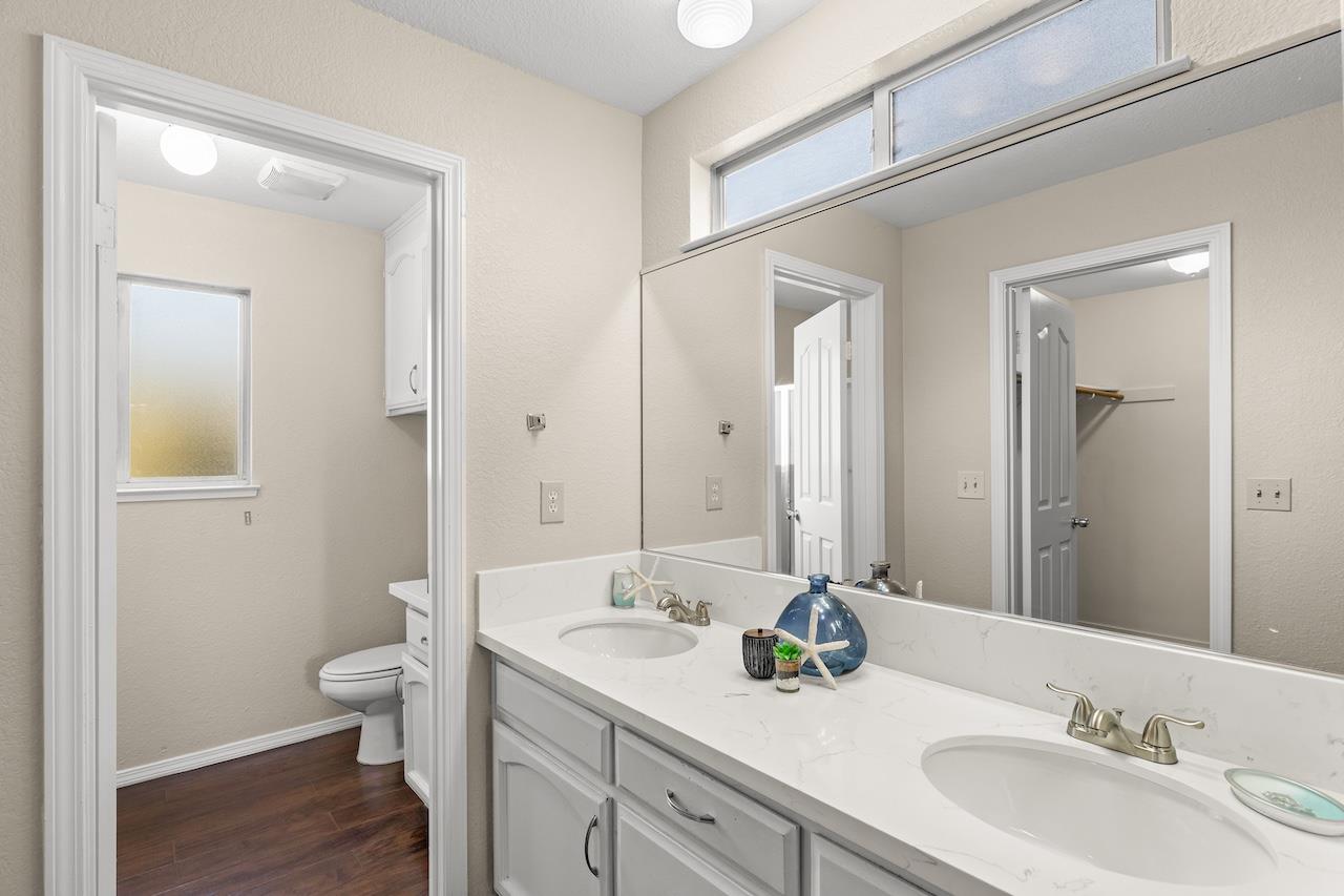 244 Laurelwood Cir, Manteca, CA 95336