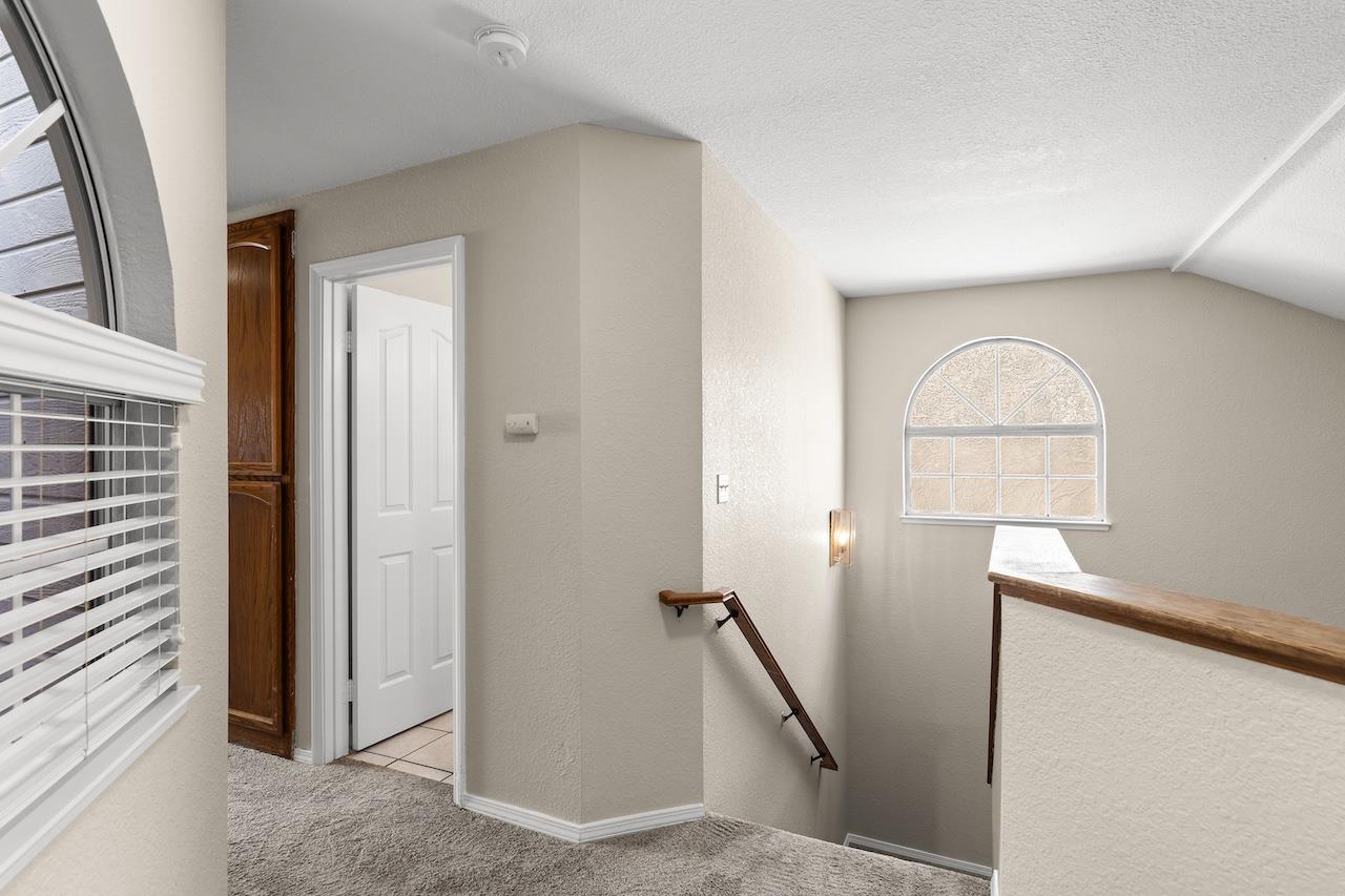244 Laurelwood Cir, Manteca, CA 95336