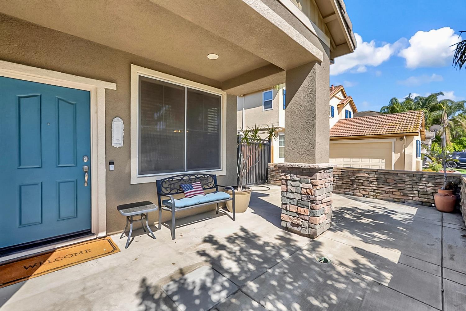 1929 Sparrowhawk St, Manteca, CA 95337