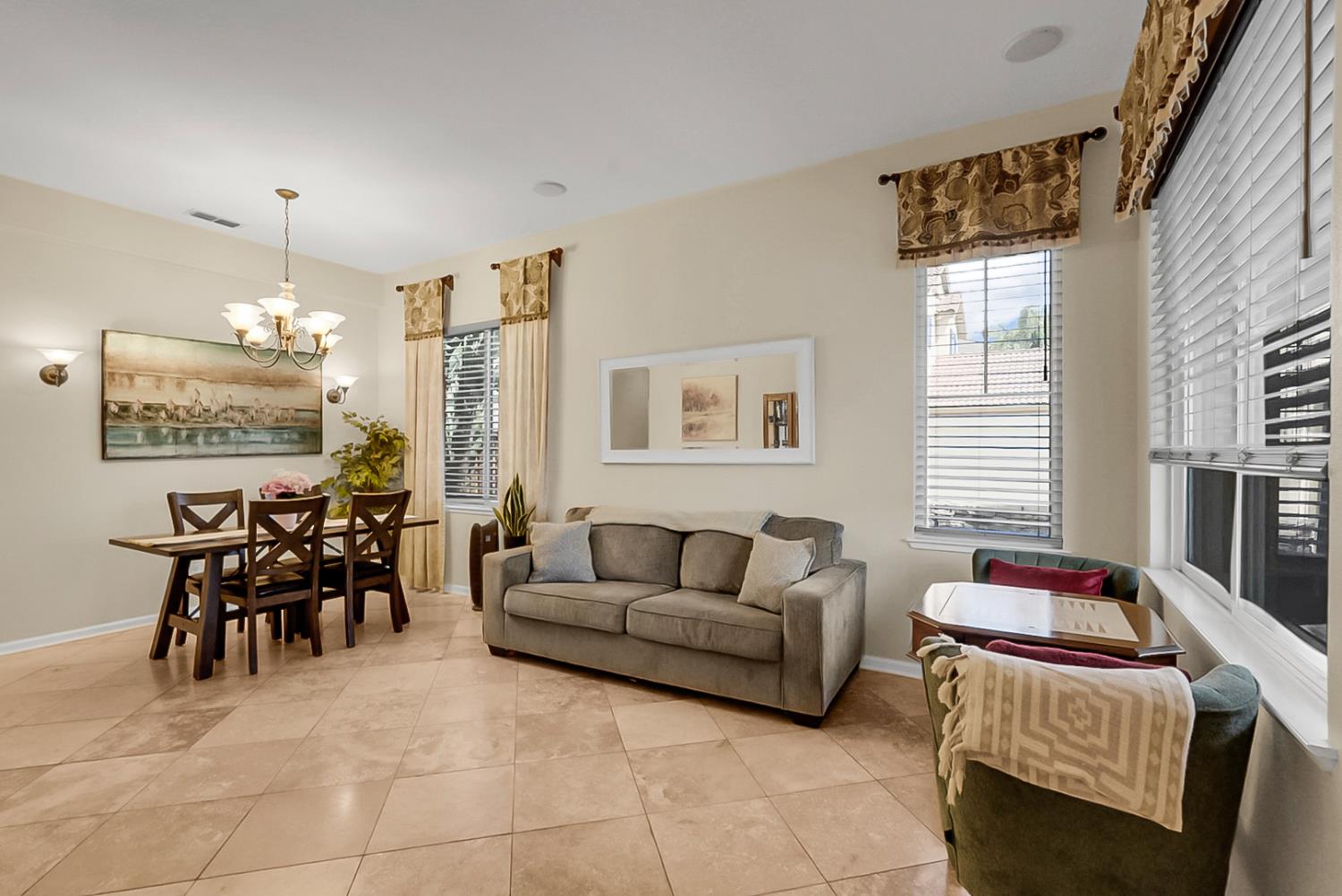 1929 Sparrowhawk St, Manteca, CA 95337