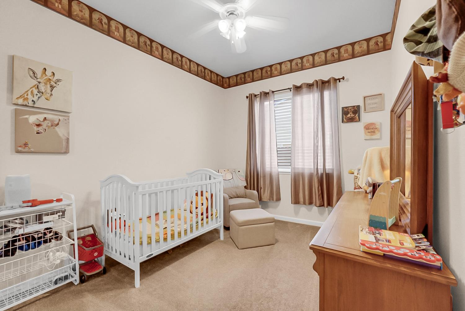 1929 Sparrowhawk St, Manteca, CA 95337