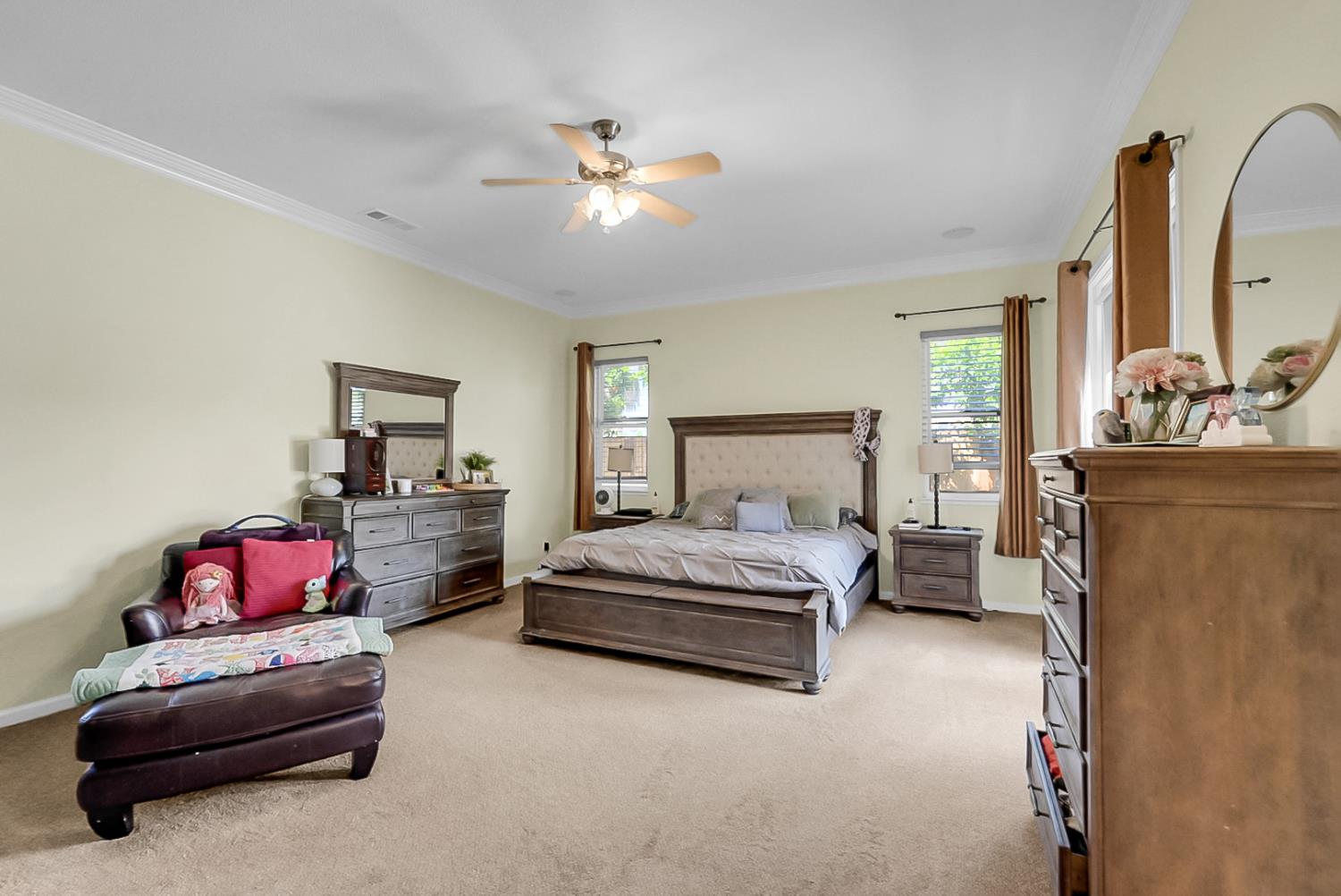 1929 Sparrowhawk St, Manteca, CA 95337