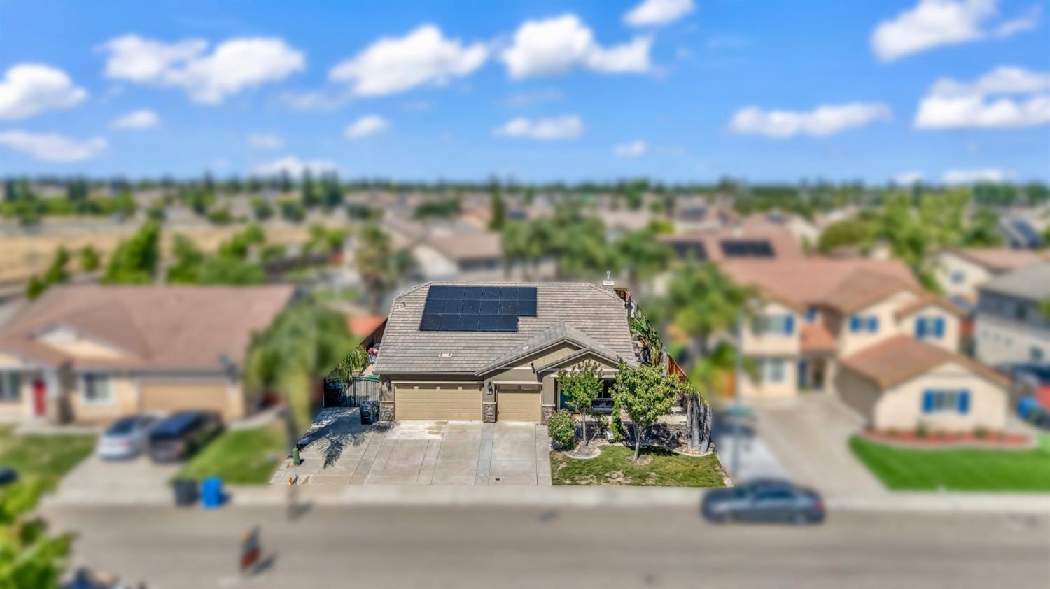 1929 Sparrowhawk St, Manteca, CA 95337