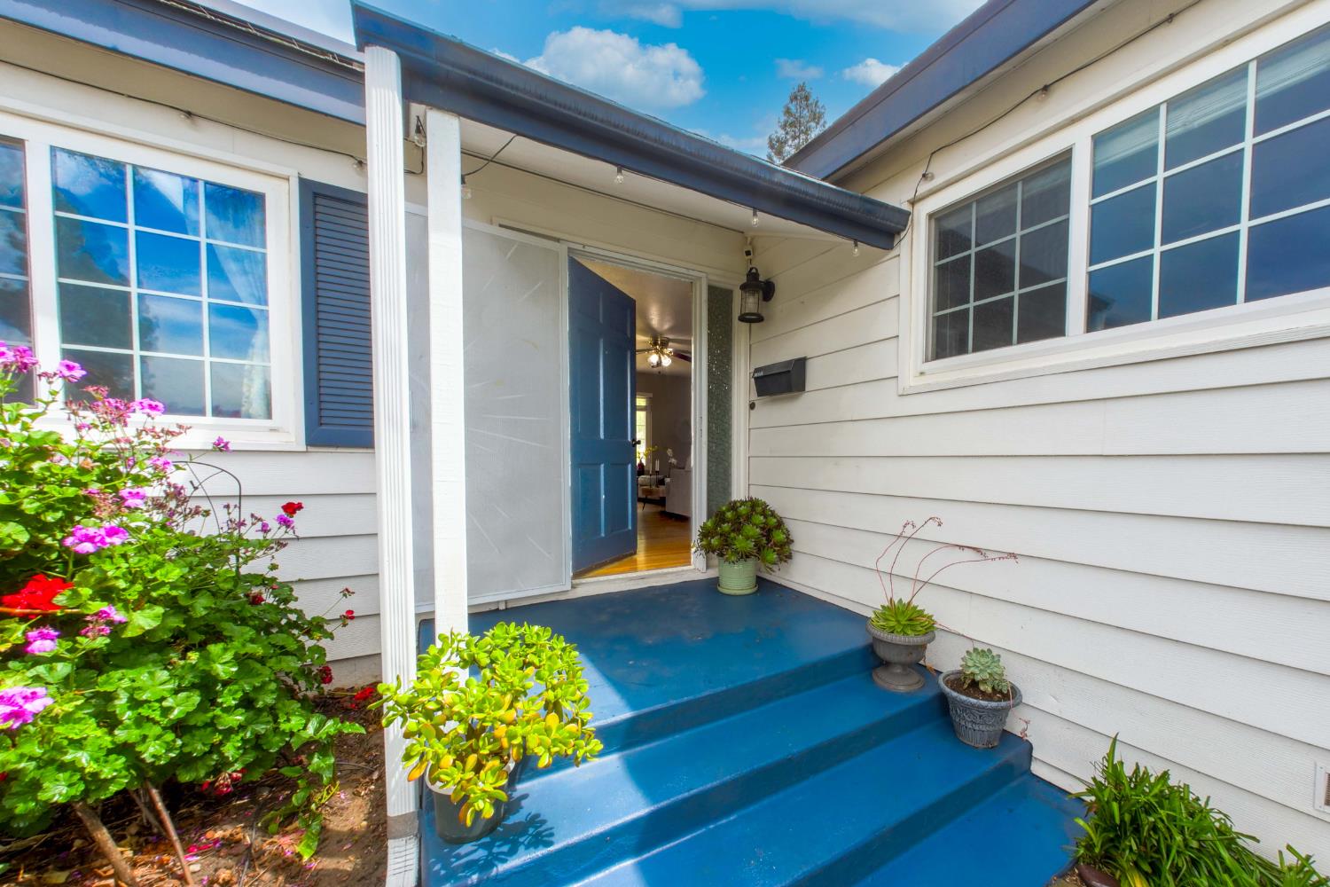 2952 Tahoe Dr, Merced, CA 95340