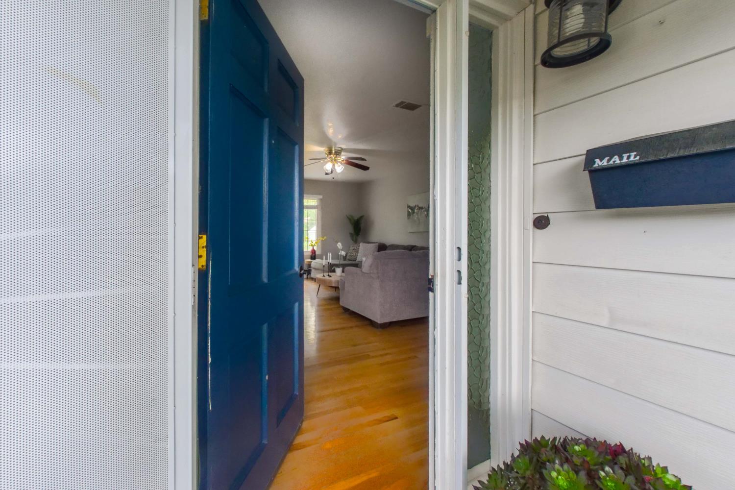 2952 Tahoe Dr, Merced, CA 95340