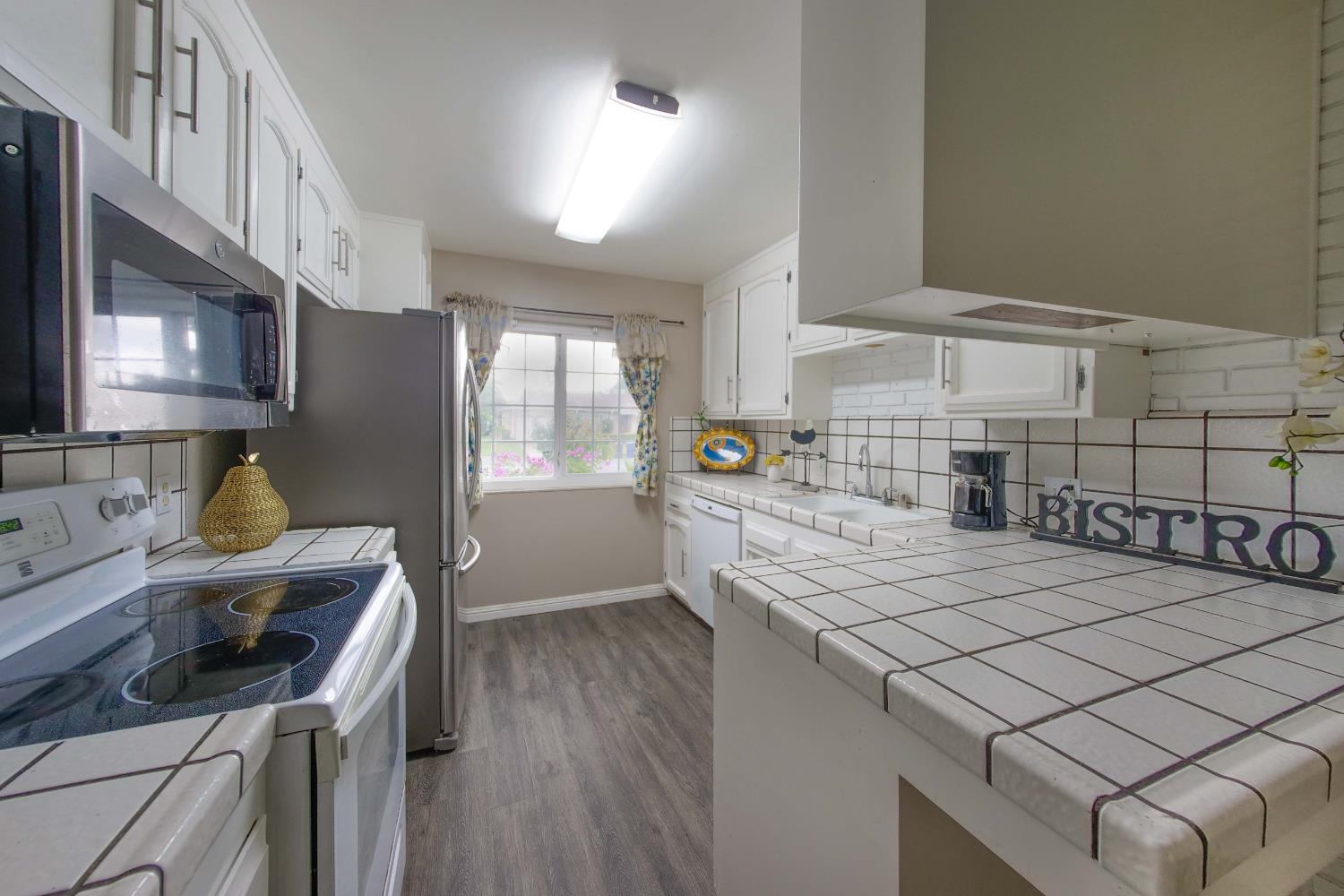 2952 Tahoe Dr, Merced, CA 95340