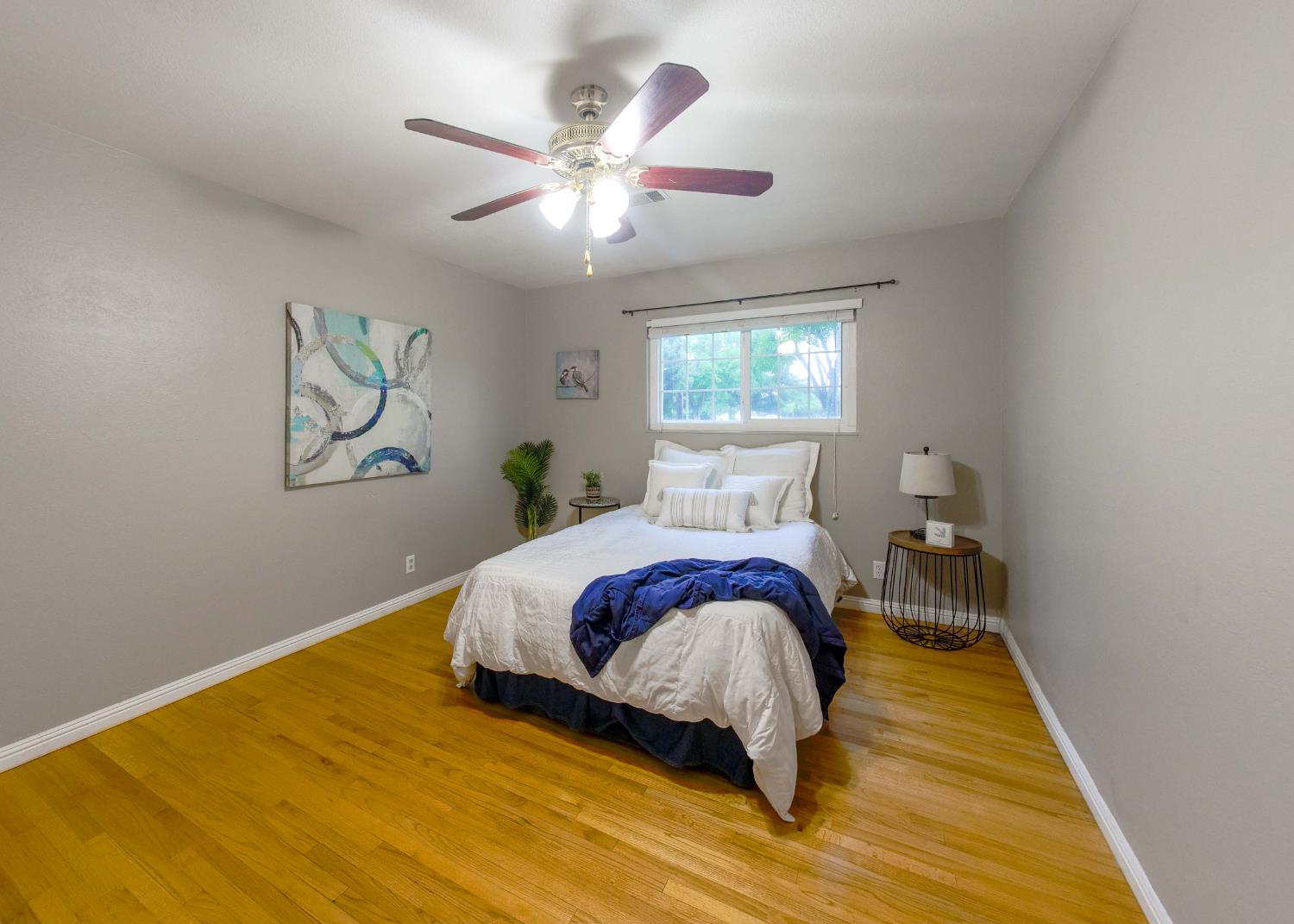 2952 Tahoe Dr, Merced, CA 95340