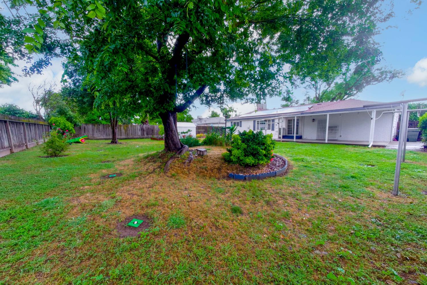 2952 Tahoe Dr, Merced, CA 95340