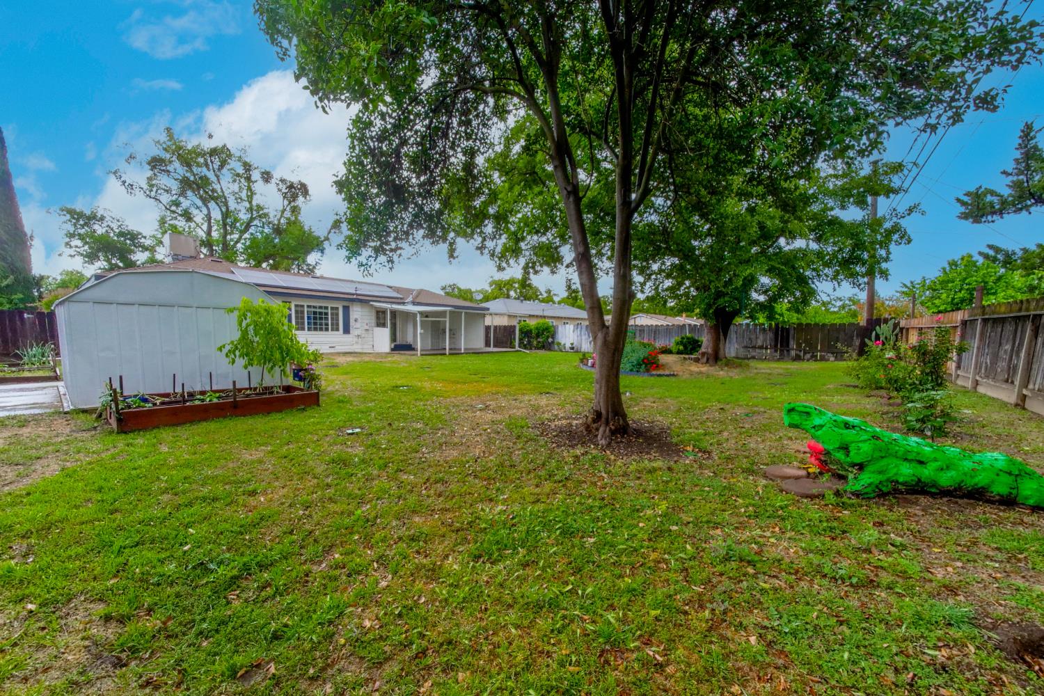 2952 Tahoe Dr, Merced, CA 95340